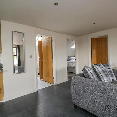 The Annexe, Melbourne House Holiday home
