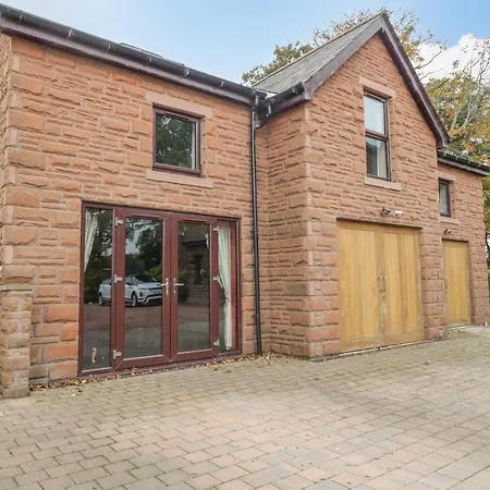 The Annexe, Melbourne House Holiday home *